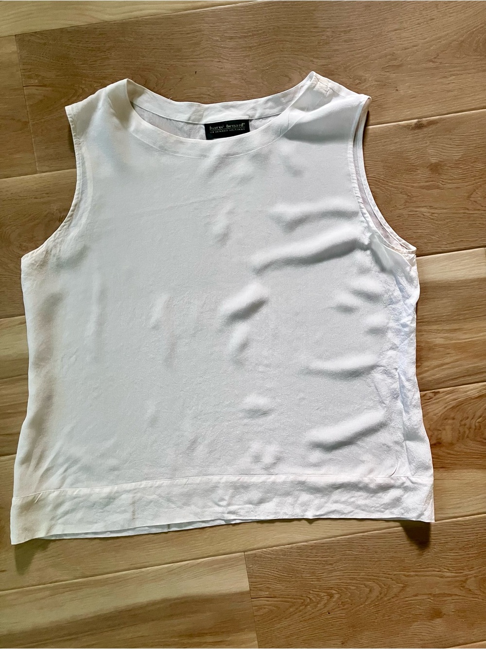 Harve Benard Silk Off-White Sleeveless Tank Top